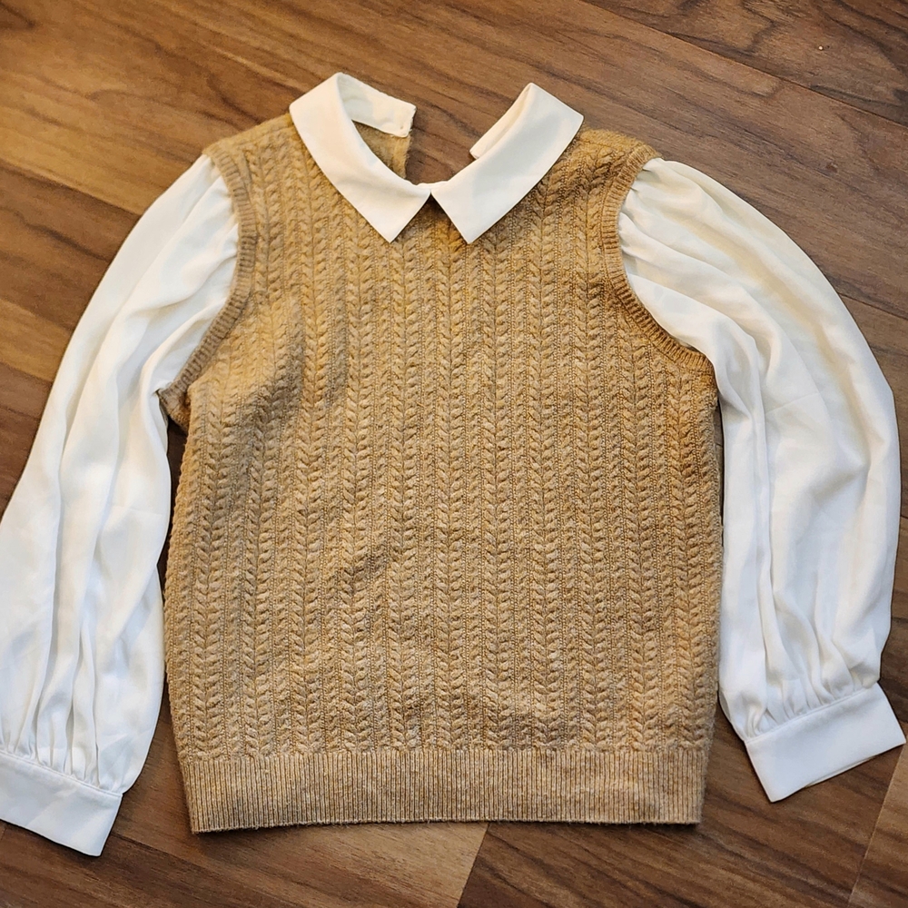 CeCe Soft Tan Knit Vest With Collar And Sleeves - Picture 8 of 13